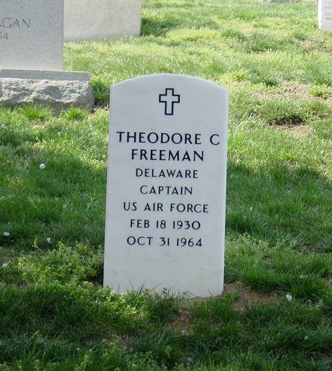 ,  .
   (Arlington National Cemetery).
 .. 