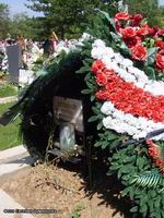 (увеличить фото) г. Москва, Троекуровское кладбище (уч. № 7-в), могила А.Ф. Богомолова (июль 2009 года)