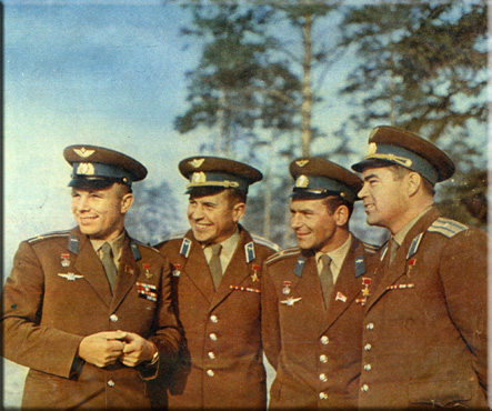 Первая "четвёрка": Юрий Гагарин, Павел Попович, Герман Титов и Андриян Николаев