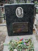 (увеличить фото) г. Москва, Введенское кладбище (уч. № 9), могила А.М. Летова (сентябрь 2011 года)