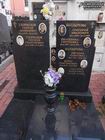 (увеличить фото) г. Москва, Донское кладбище (участок у стены колумбария № 19). Памятник на месте захоронений урн с прахом Г.Л. Глориозова и членов его семьи (август 2020 года)
