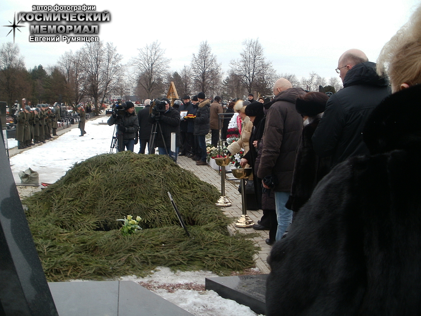 Могила Юрского на Троекуровском кладбище