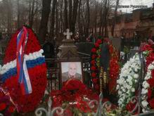 (увеличить фото) г. Москва, Армянское кладбище (уч. № 2), могила У.Г. Пирумова (март 2015 года)